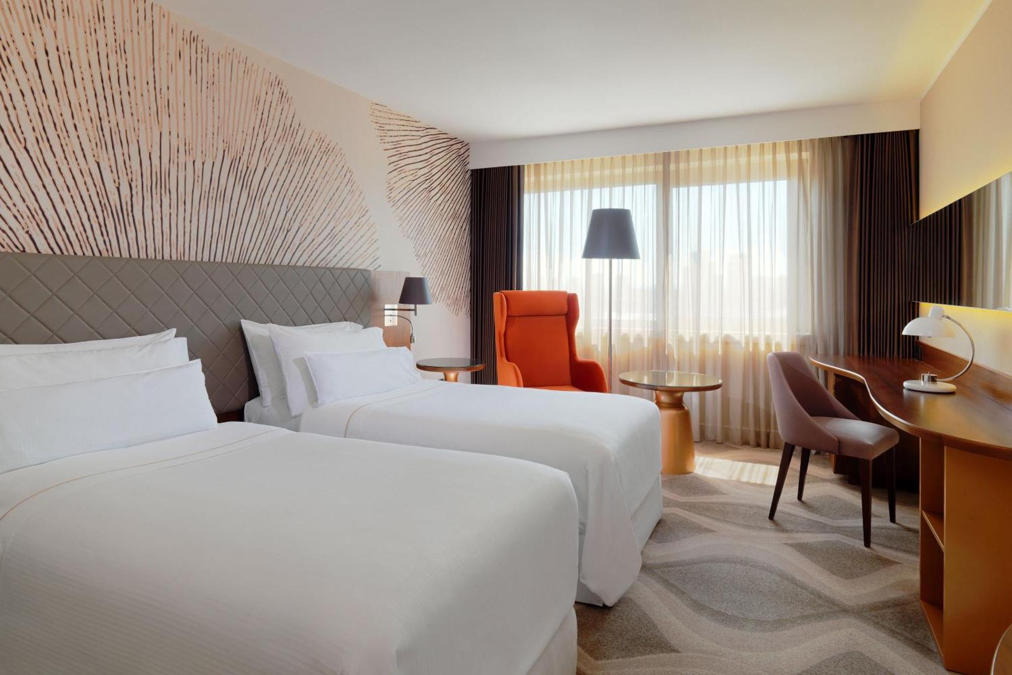 Deluxe Twin Non Smoking Guest room 2 Twin or Single Beds,1706172305:JPEG